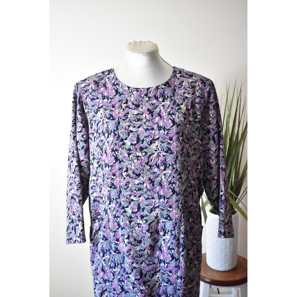 Vintage Floral Shift Dress Womens L Purple 80s Ruffle Hem Pockets Midi - Picture 2 of 8